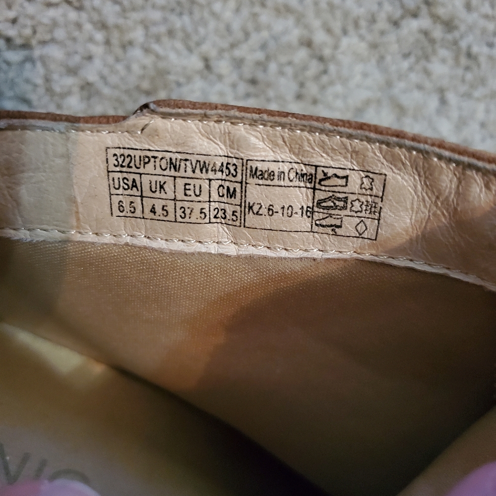 Vionic Upton Ankle Boot - image 8